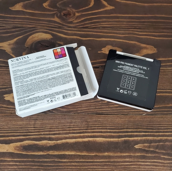 Norvina Mini Pro Pigment Palette - Volume 1 - Picture 2 of 5